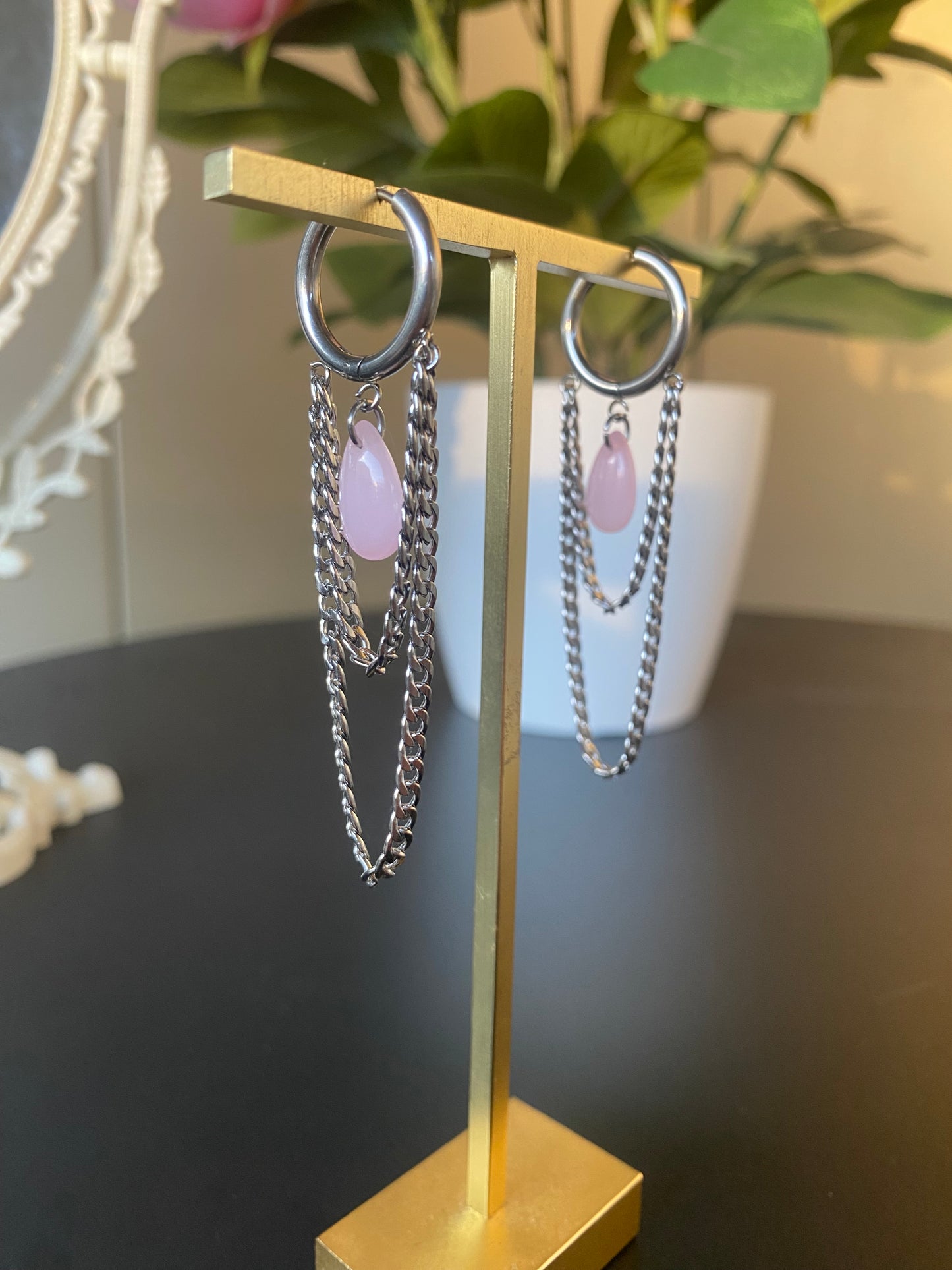 Baby pink chains